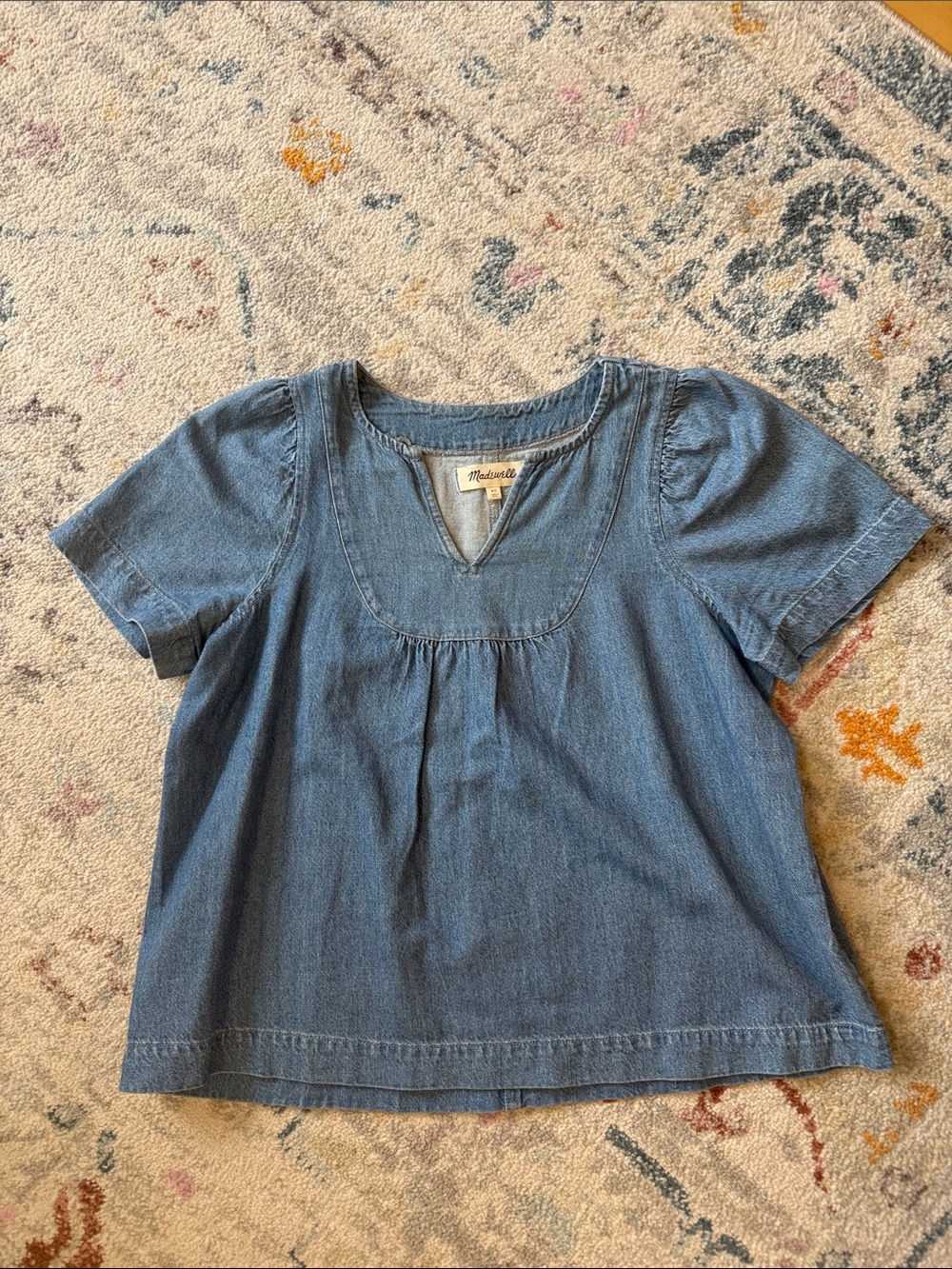 Madewell Denim-Style Short Sleeve Scoop Top in Light Blue